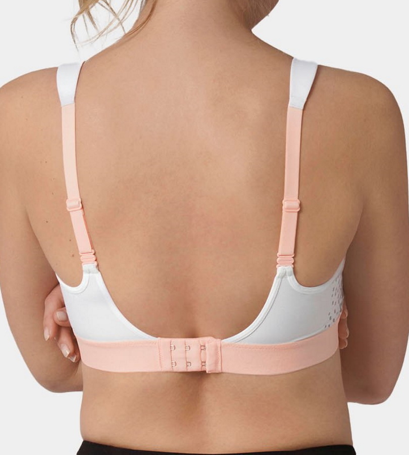 Triaction Extreme Lite Wirefree Sports Bra - TRIUMPH - Smith & Caughey's -  Smith & Caughey's