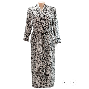 Essence Leopard Shawl Robe